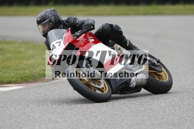 Archiv-2025/08 20.04.2025 Speer Racing ADR/Gruppe gruen/247